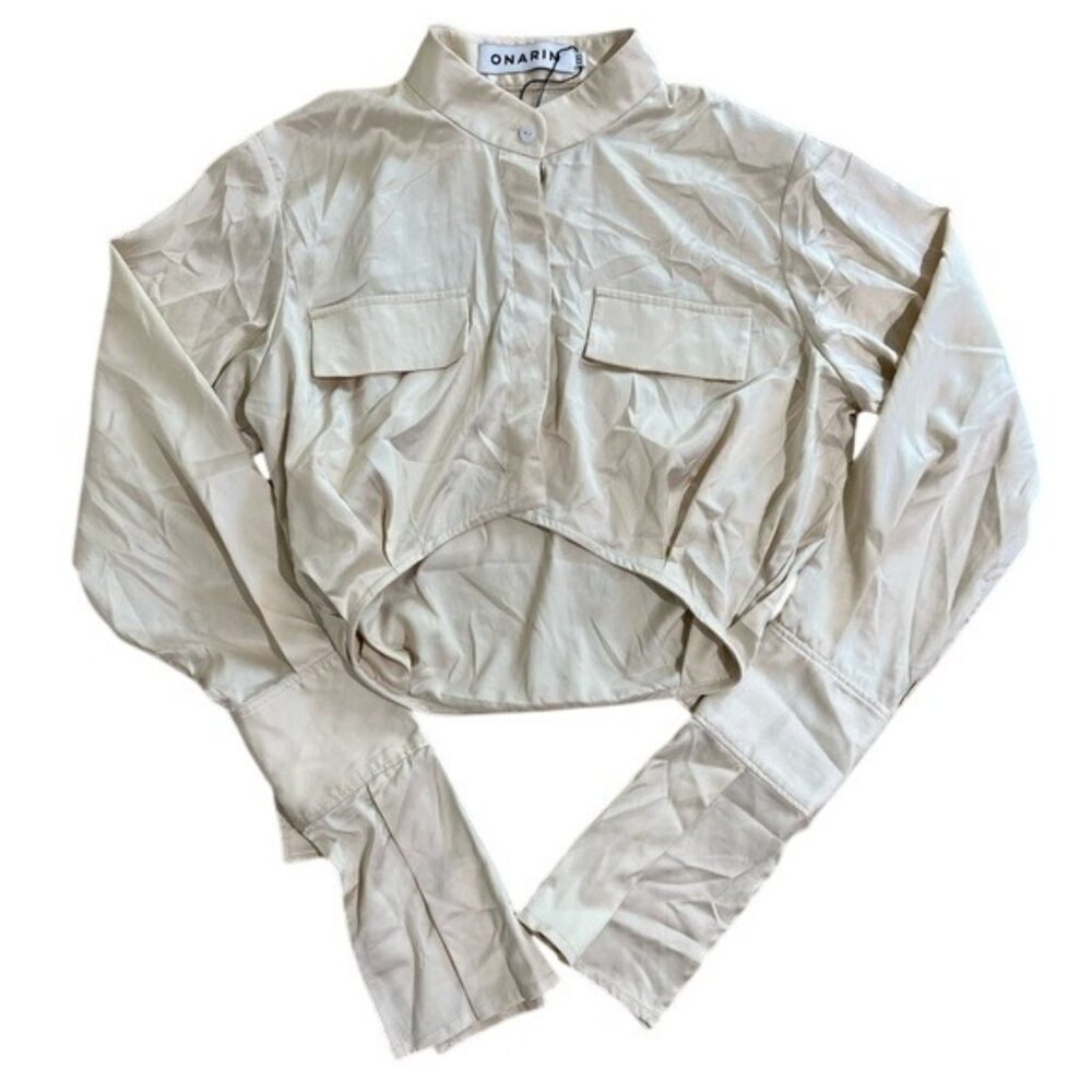 Onarin Mr. Mandarin Crop in Beige Satin